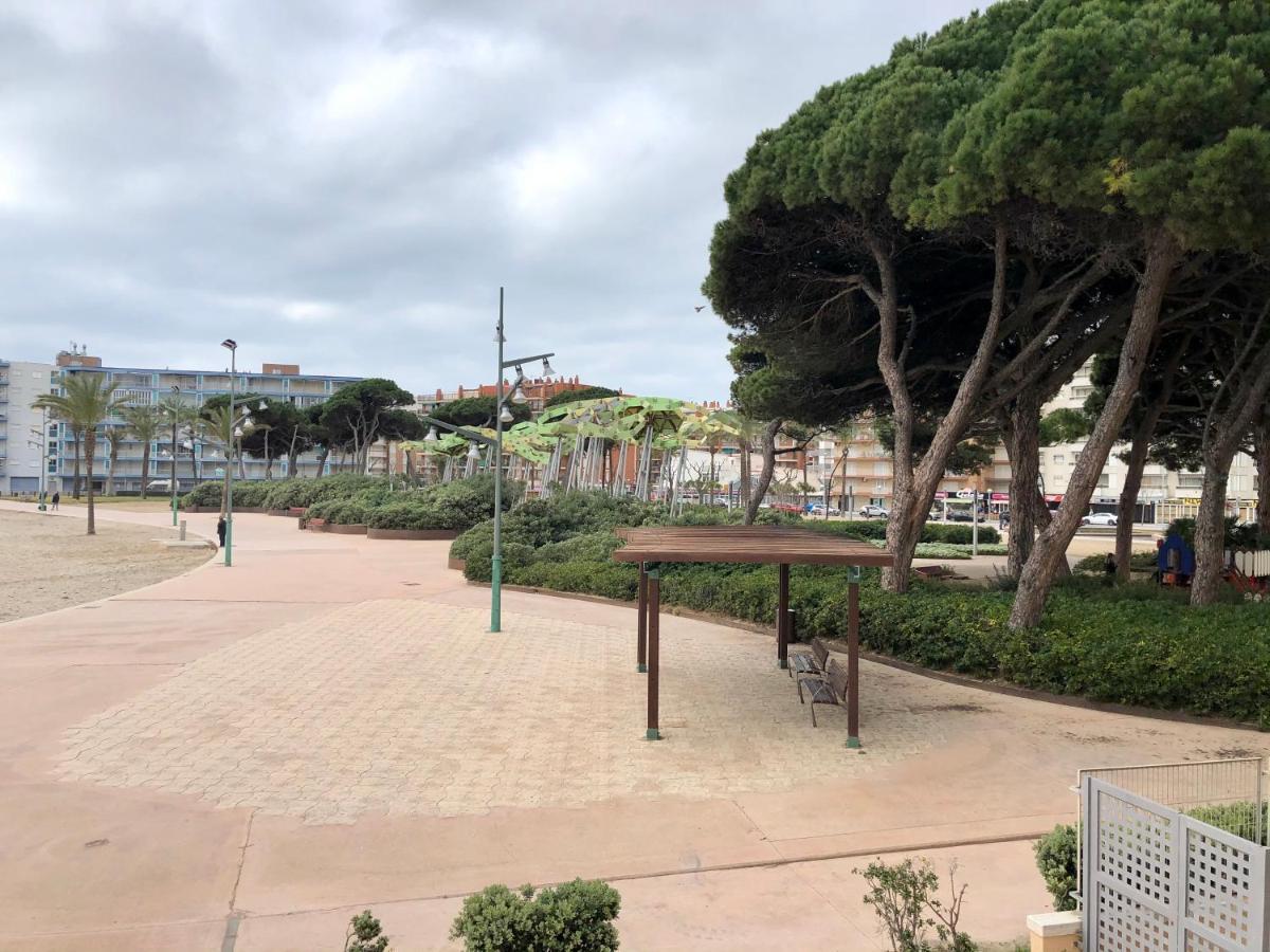 Pineda Beach 1A Linea De Mar & Parking La Pineda Luaran gambar